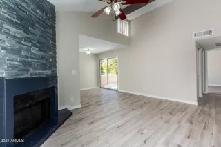 Photo #6: 6193579 Listing