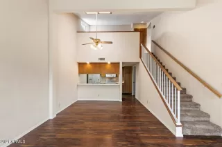 Photo #3: 6193688 Listing