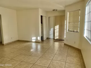 Photo #5: 6193848 Listing