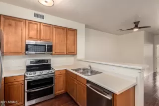 Photo #3: 6193865 Listing