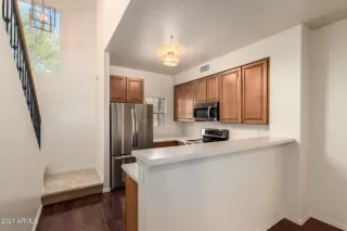 Photo #4: 6193865 Listing