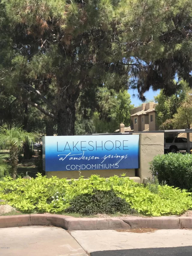 MLS: 6193892 Condo For Sale