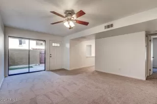 Photo #4: 6193952 Listing 