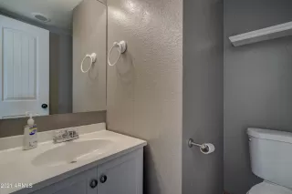 Photo #4: 6193962 Listing