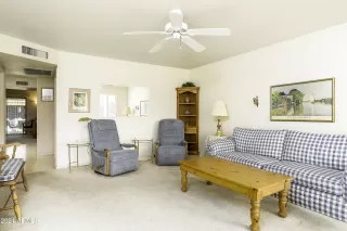 Photo #3: 6194199 Listing