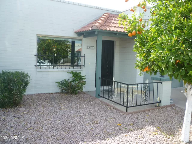 MLS: 6194352 Condo For Sale