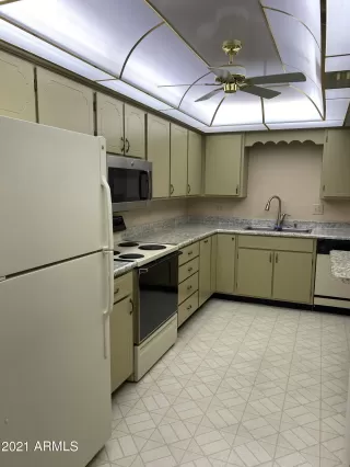 Photo #5: 6194369 Listing