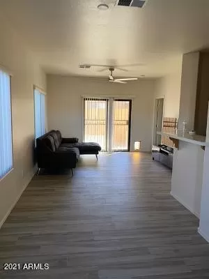 Photo #2: 6194452 Listing