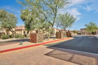 Photo #2: 6194800 Listing