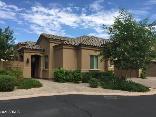 MLS: 6194818 Condo For Sale