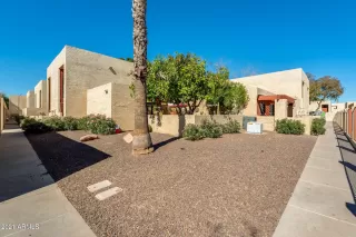 Photo #2: 6195116 Listing
