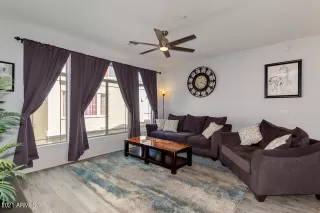 Photo #5: 6195127 Listing 