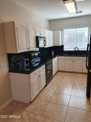 Photo #2: 6195231 Listing