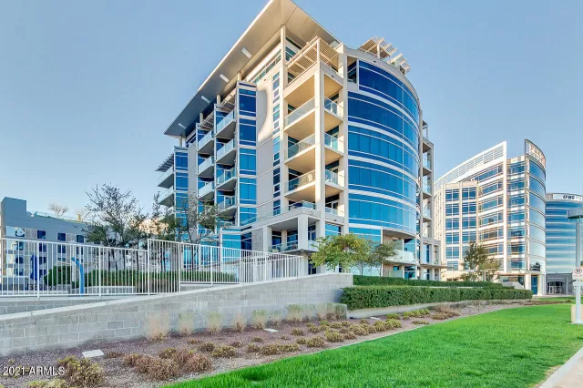 MLS: 6195273 Condo For Sale