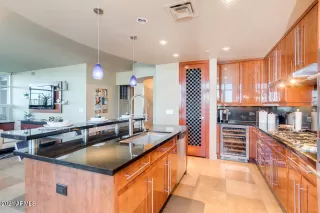 Photo #6: 6195273 Listing 