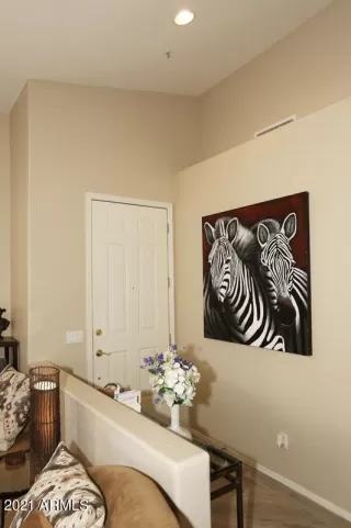 Photo #5: 6195307 Listing 