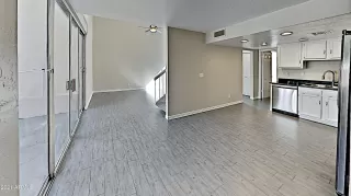 Photo #4: 6195349 Listing