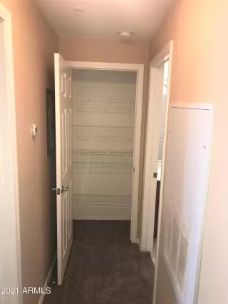 Photo #6: 6195368 Listing