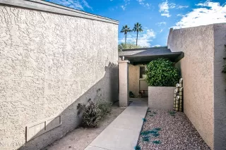 Photo #6: 6195753 Listing