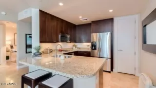 Photo #3: 6195897 Listing