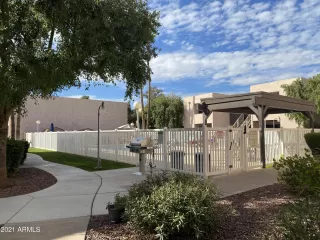 Photo #2: 6195987 Listing 