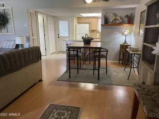 Photo #5: 6195987 Listing 