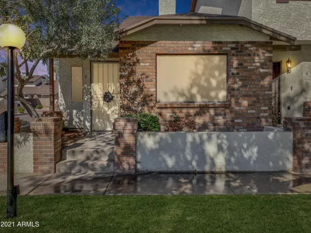 MLS: 6196167 Condo For Sale