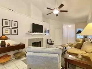 Photo #6: 6196167 Listing 