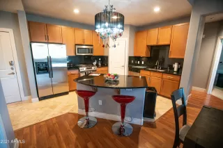 Photo #4: 6196338 Listing 