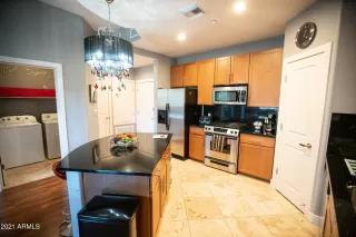 Photo #5: 6196338 Listing 