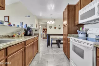 Photo #3: 6196676 Listing