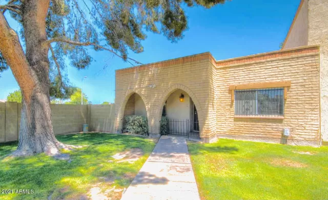 MLS: 6196679 Condo For Sale