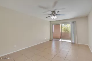 Photo #3: 6196687 Listing