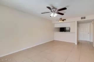 Photo #6: 6196687 Listing