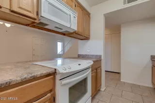 Photo #5: 6196718 Listing