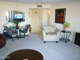 Photo #5: 6196796 Listing 