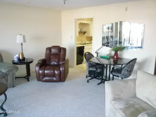 Photo #6: 6196796 Listing 