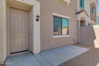 Photo #5: 6196805 Listing