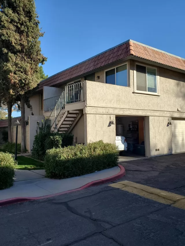 MLS: 6197388 Condo For Sale