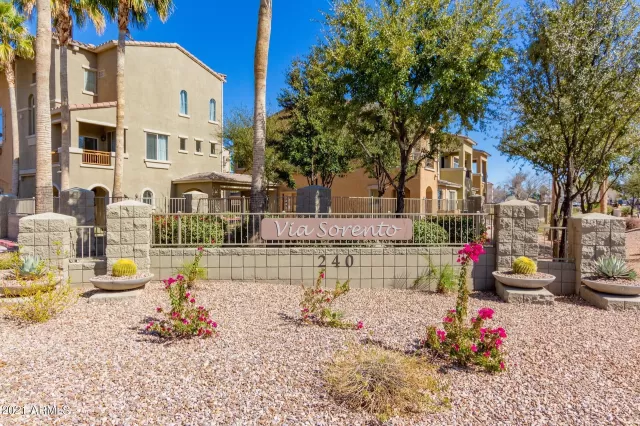 MLS: 6197477 Condo For Sale