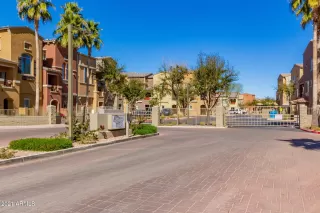 Photo #1: 6197477 Listing 