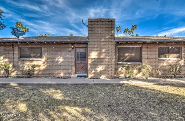 MLS: 6197769 Condo For Sale