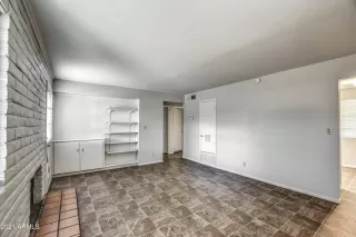 Photo #6: 6197769 Listing