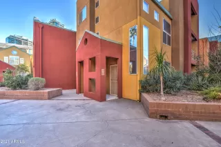 Photo #3: 6197971 Listing