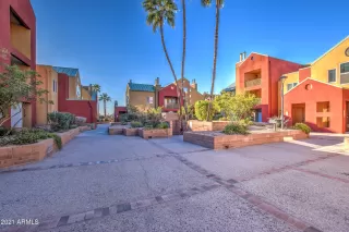 Photo #6: 6197971 Listing