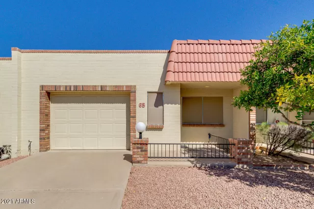 MLS: 6198034 Condo For Sale