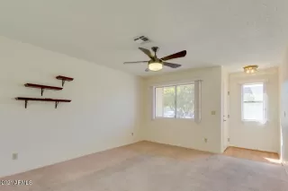 Photo #5: 6198034 Listing 