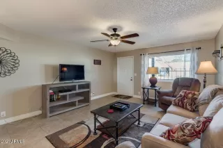 Photo #5: 6198283 Listing 