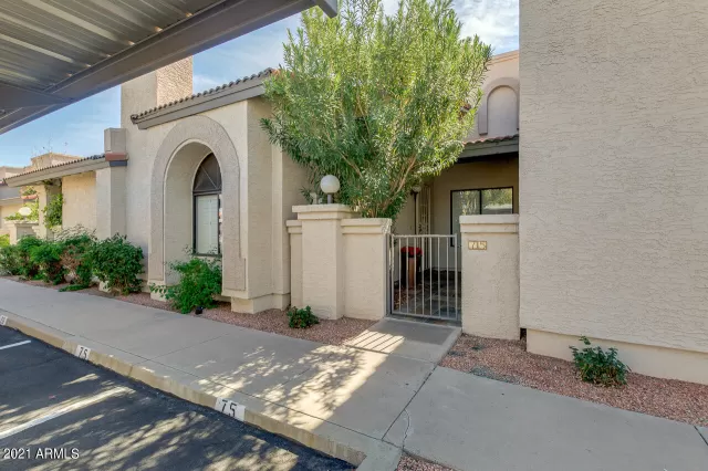 MLS: 6198379 Condo For Sale