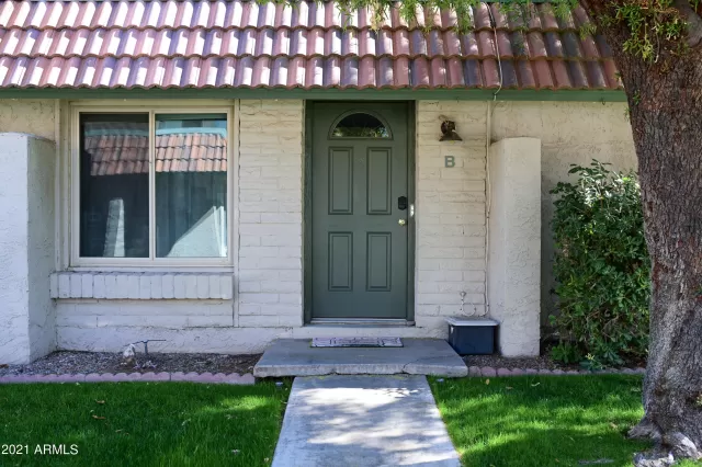 MLS: 6198425 Condo For Sale
